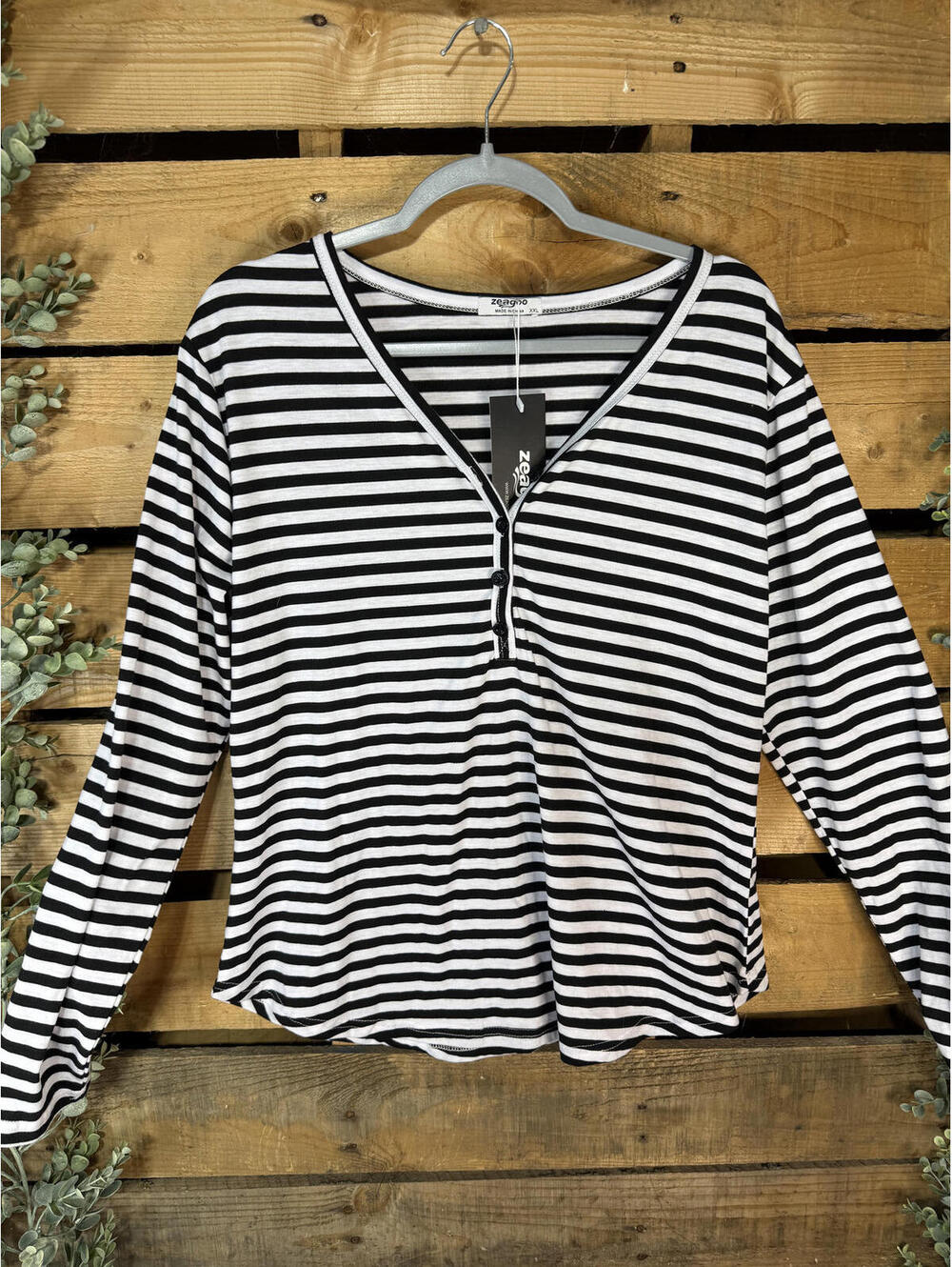 Zeagoo Women's Black and White Striped Long Sleeve Top XXL
